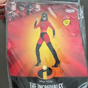 Women’s Incredibles Halloween costume